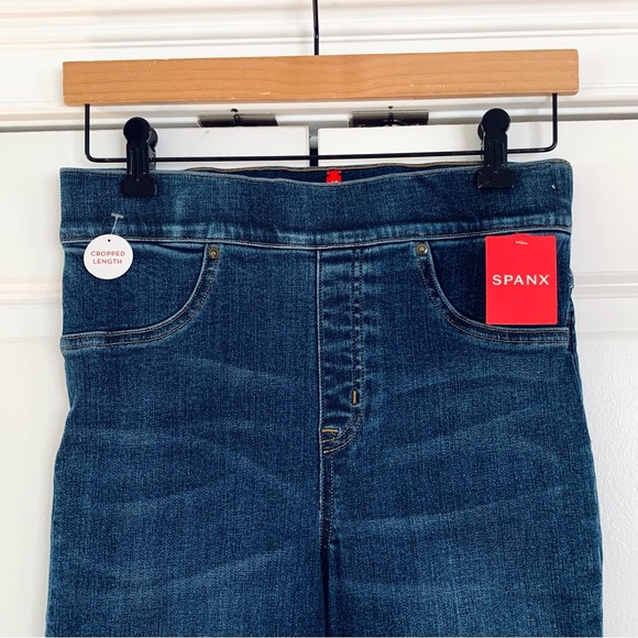 Spanx Cropped Flare Jeans High Rise Stretch Tummy Control Ankle Size Small - Picture 3 of 8